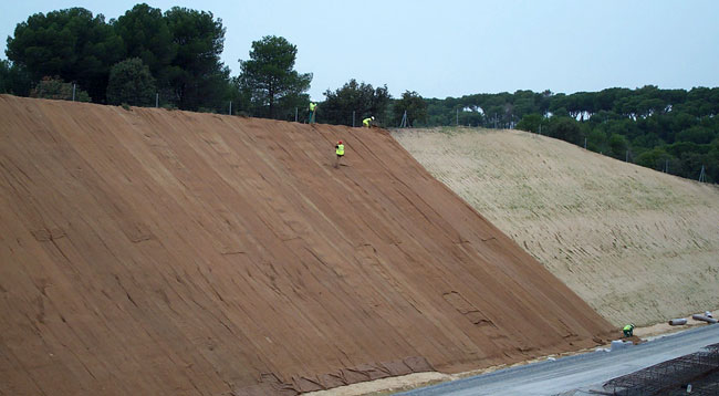 Estabilización de taludes de desmonte